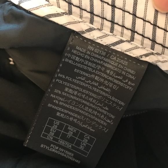 Guess Pants - Picture 5 of 8